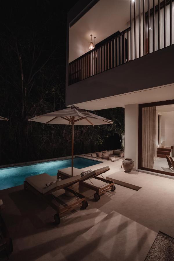 Villa Mae